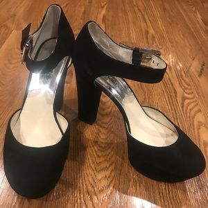 Michael Kors Black Haven Ankle strap heels size 9